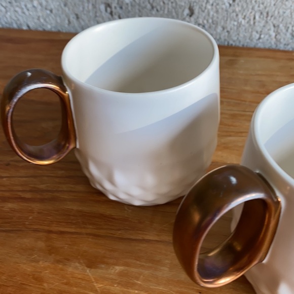 Starbucks Bundle of 2 White Ceramic Mugs with Copper Painted Handles - Picture 9 of 10